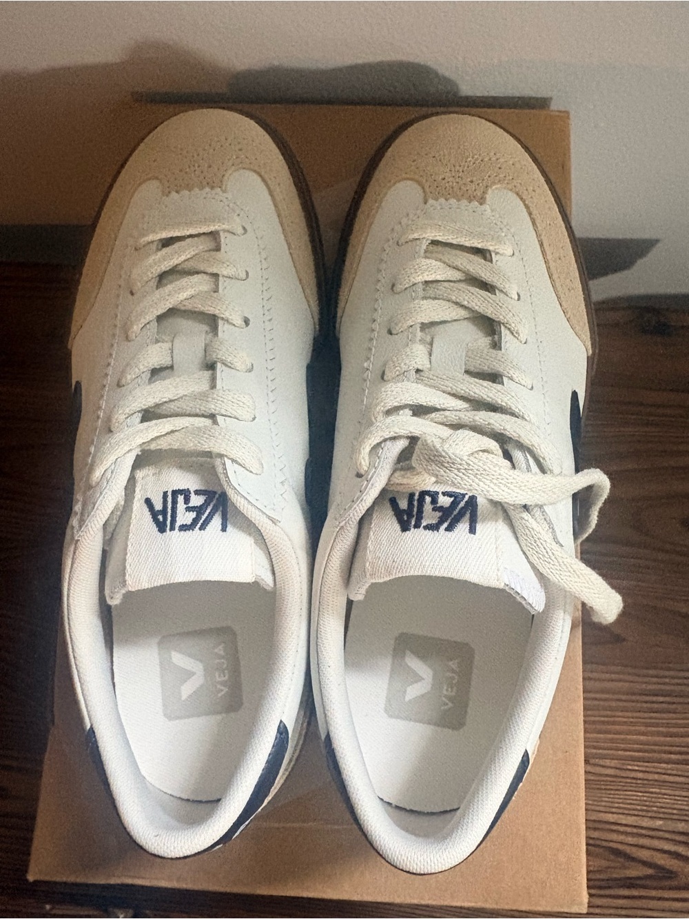 VEJA Volley leather sneakers | color: white náutico bark | size: 6 - Picture 2 of 8